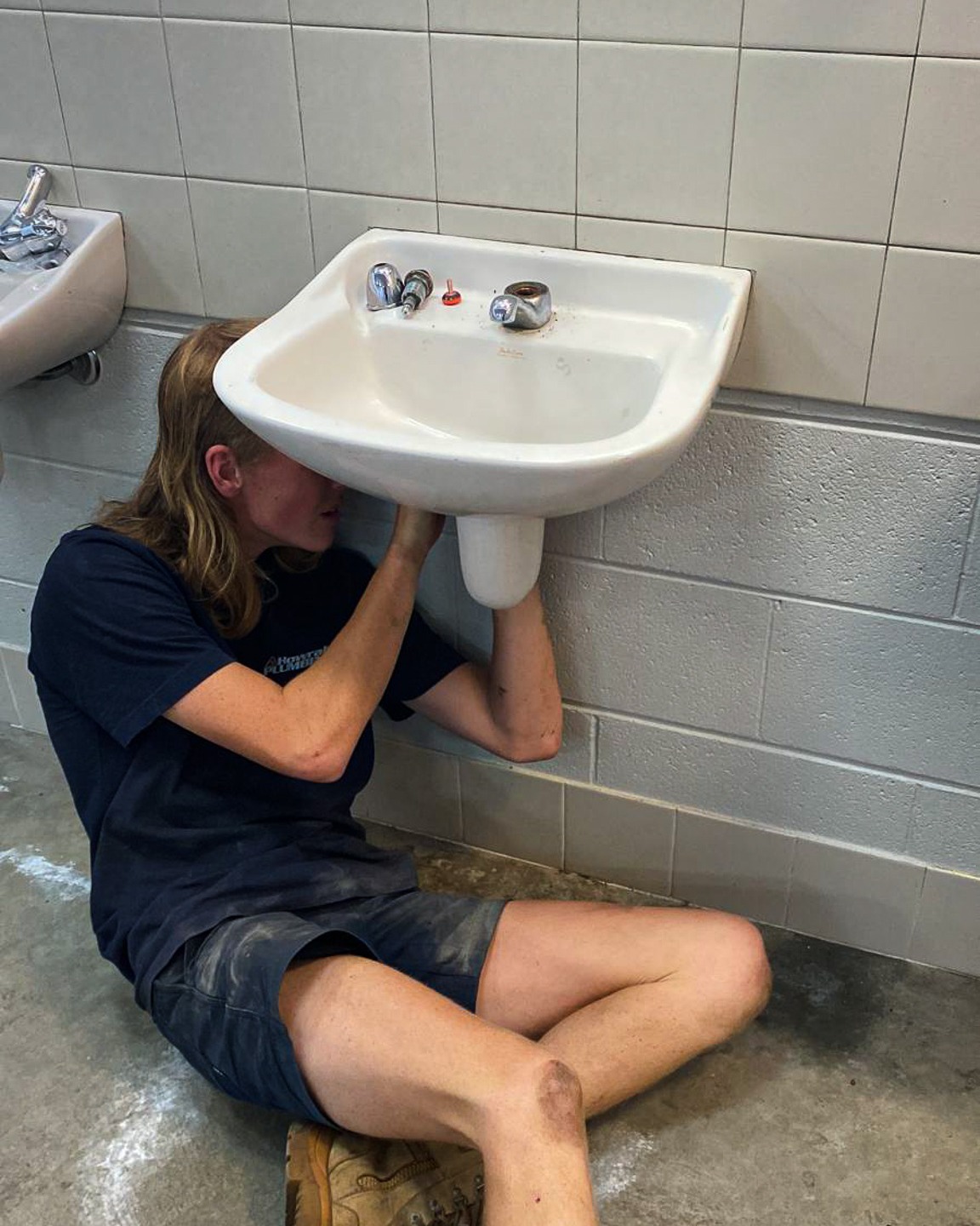 Steps to Take During a Plumbing Leak Until Help Arrives