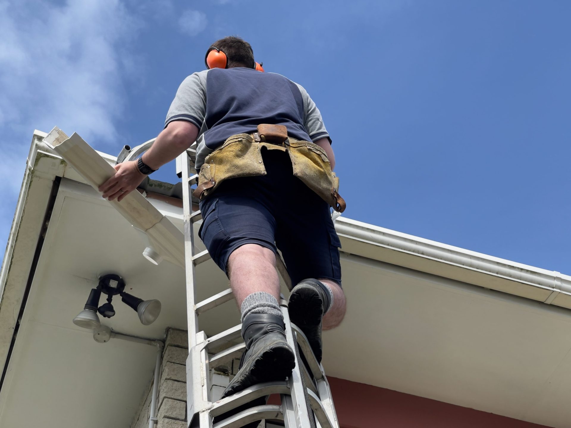 What is the typical timeframe for completing roof leak repairs?